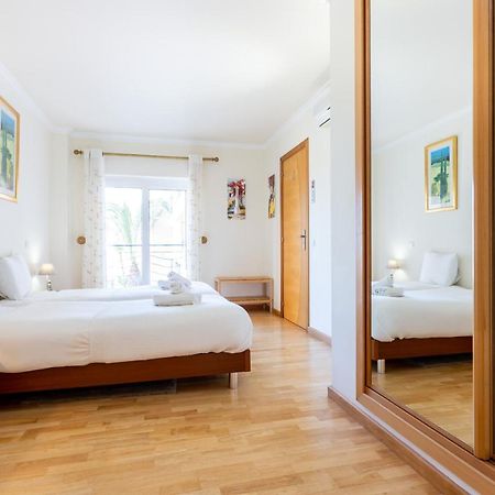 Mira Baia - Meia Praia Family Apartment Лагос Екстериор снимка