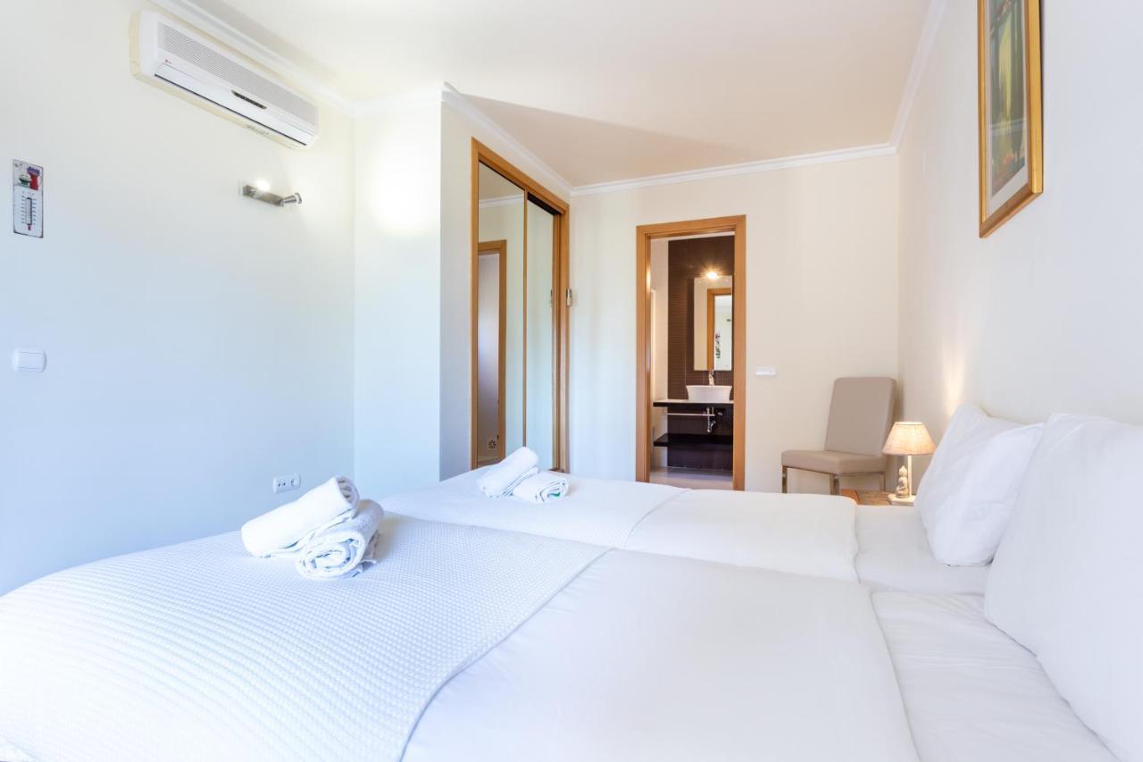 Mira Baia - Meia Praia Family Apartment Лагос Екстериор снимка