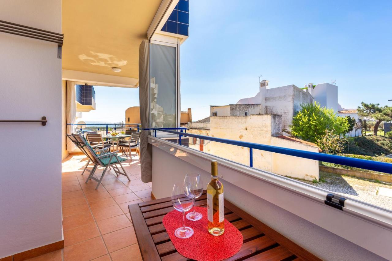 Mira Baia - Meia Praia Family Apartment Лагос Екстериор снимка